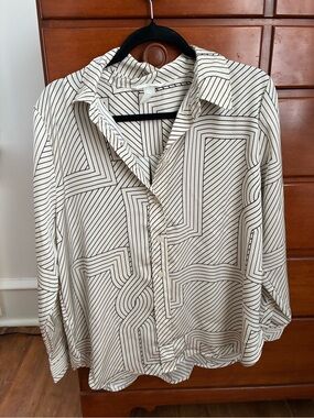 H&M Geometric Stripe Button-Up Blouse in Ivory and Black